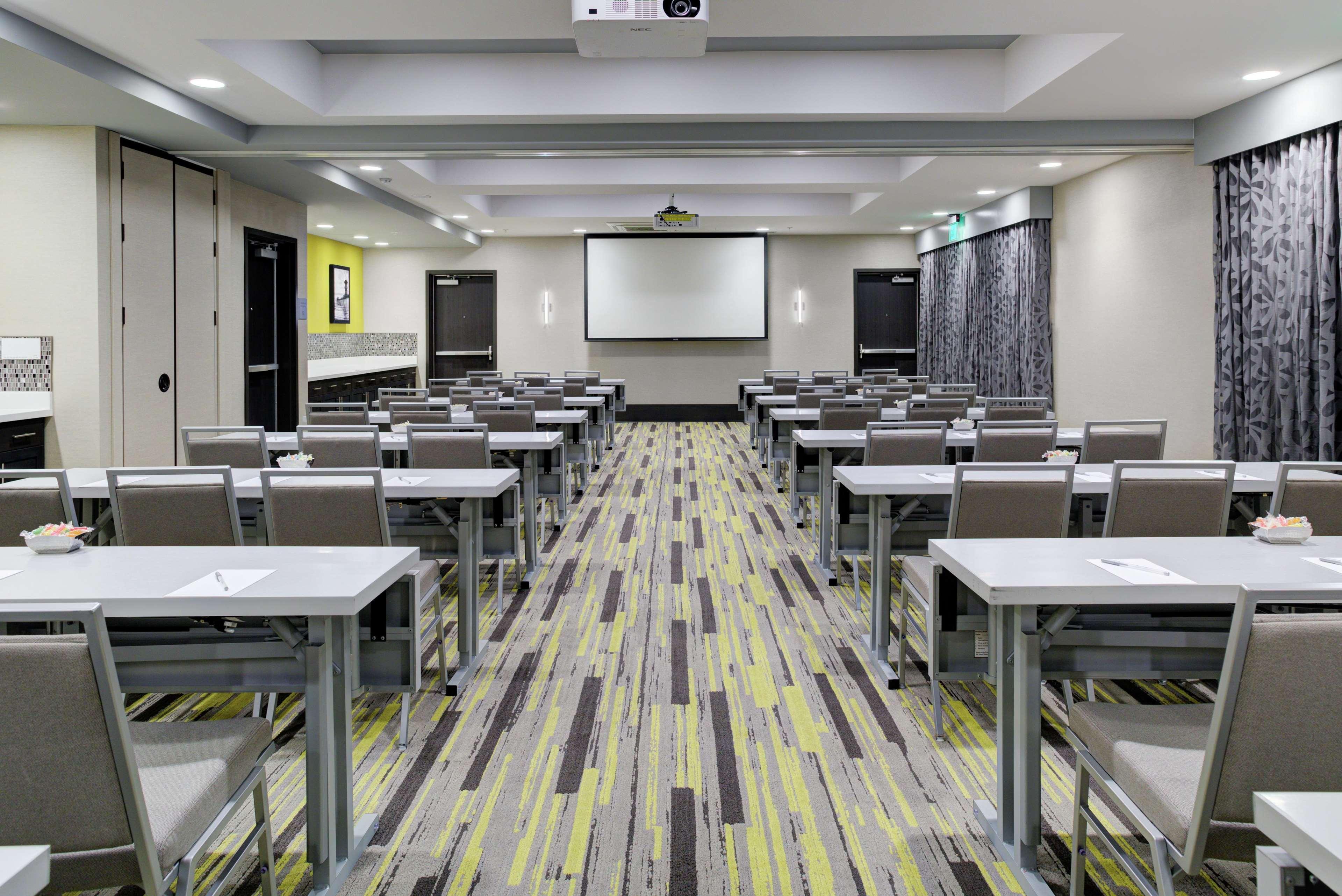 Hampton Inn & Suites Irvine/Orange County Airport Bagian luar foto