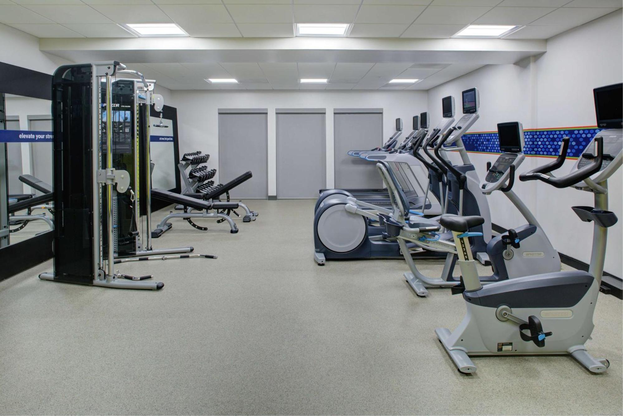 Hampton Inn & Suites Irvine/Orange County Airport Bagian luar foto